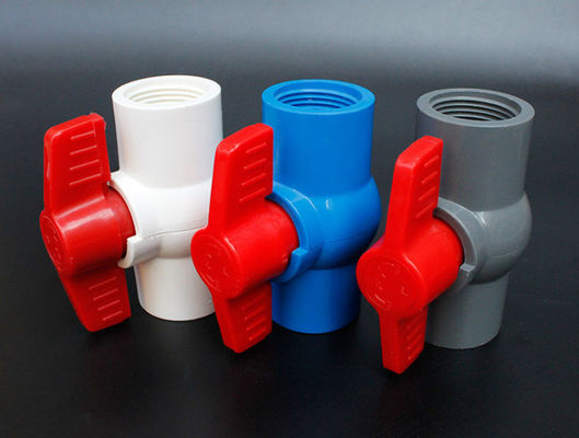 Αντιδιαβρωτικό εσωτερικό νήμα υποδοχών DN15-DN100 βαλβίδων σφαιρών PVC